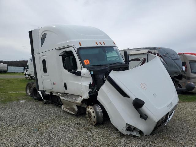 2020 FREIGHTLINER CASCADIA 1, null
