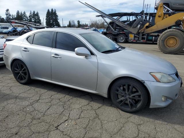 JTHBE262365004228 - 2006 LEXUS IS 350 SILVER photo 4