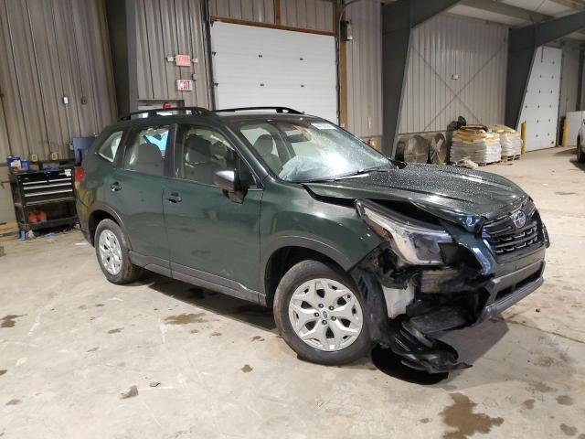 JF2SKACC1NH429513 - 2022 SUBARU FORESTER GREEN photo 4