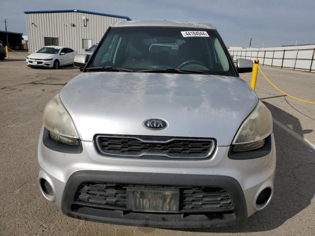 KNDJT2A56C7406295 - 2012 KIA SOUL SILVER photo 5