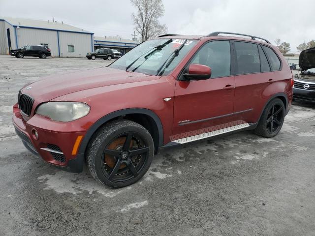 5UXZV8C55BL421744 - 2011 BMW X5 XDRIVE50I RED photo 1