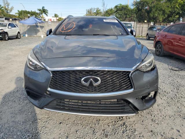 SJKCH5CP0KA009142 - 2019 INFINITI QX30 PURE GRAY photo 5