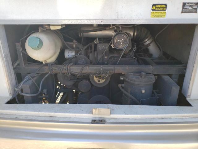 1RF12061XW2014735 - 1998 ROADMASTER RAIL DYANASTER TWO TONE photo 7