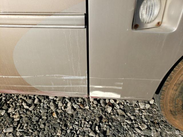 1RF12061XW2014735 - 1998 ROADMASTER RAIL DYANASTER TWO TONE photo 9