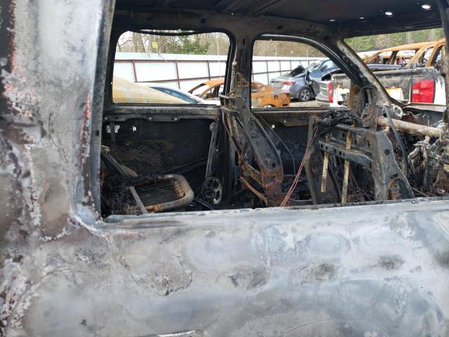 3C6UR5DJ9JG358726 - 2018 RAM 2500 SLT MAROON photo 10