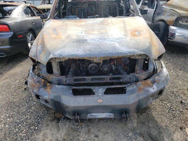 3C6UR5DJ9JG358726 - 2018 RAM 2500 SLT MAROON photo 11