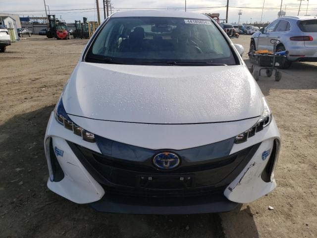 JTDKAMFP9M3193061 - 2021 TOYOTA PRIUS PRIM LE WHITE photo 5