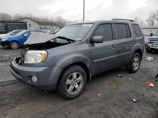 5FNYF4H47AB004114 - 2010 HONDA PILOT EX GRAY photo 1