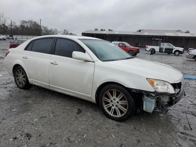 4T1BK36B28U300684 - 2008 TOYOTA AVALON XL WHITE photo 4