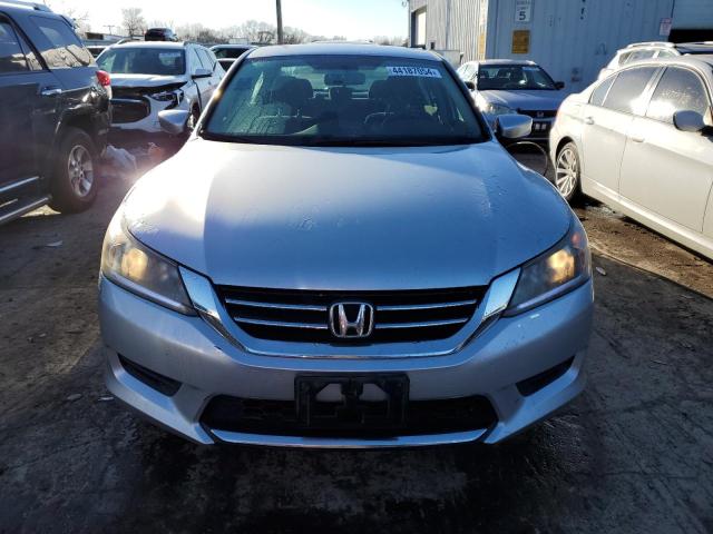 1HGCR2F35DA189553 - 2013 HONDA ACCORD LX SILVER photo 5