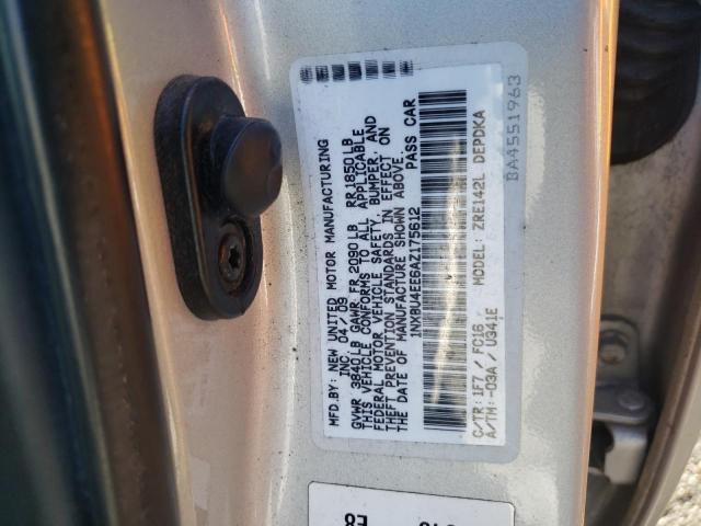 1NXBU4EE6AZ175612 - 2010 TOYOTA COROLLA BASE SILVER photo 12