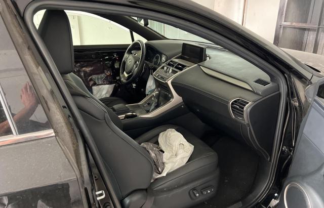 JTJSARBZ2M2191658 - 2021 LEXUS NX 300 BASE Czarny zdjęcie 5