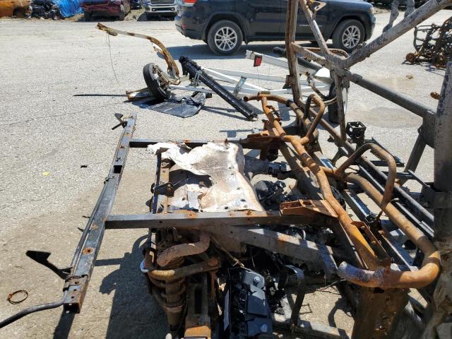 3JBUGAN49KK004691 - 2019 CAN-AM DEFENDER HD8 BURN photo 10