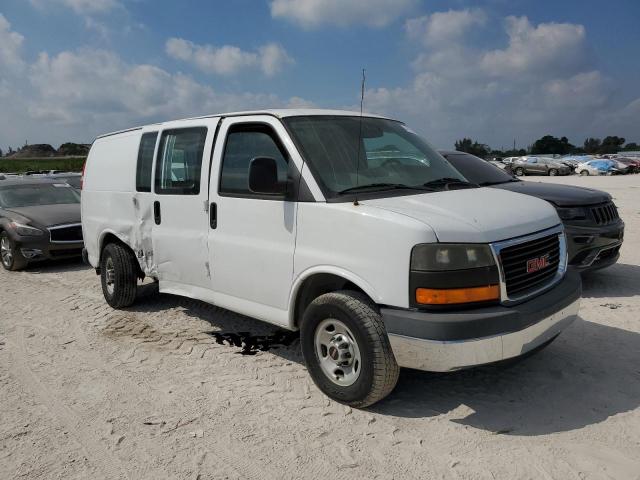 1GTW7FCA9E1912768 - 2014 GMC SAVANA G2500 WHITE photo 4