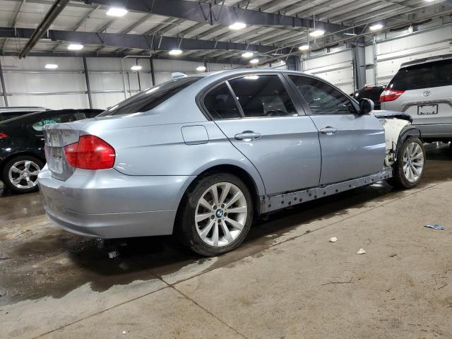 WBAPK5G50BNN29670 - 2011 BMW 328 XI SULEV BLUE photo 3