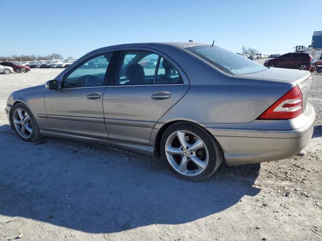 WDBRF52H26F768377 - 2006 MERCEDES-BENZ C 230 SILVER photo 2