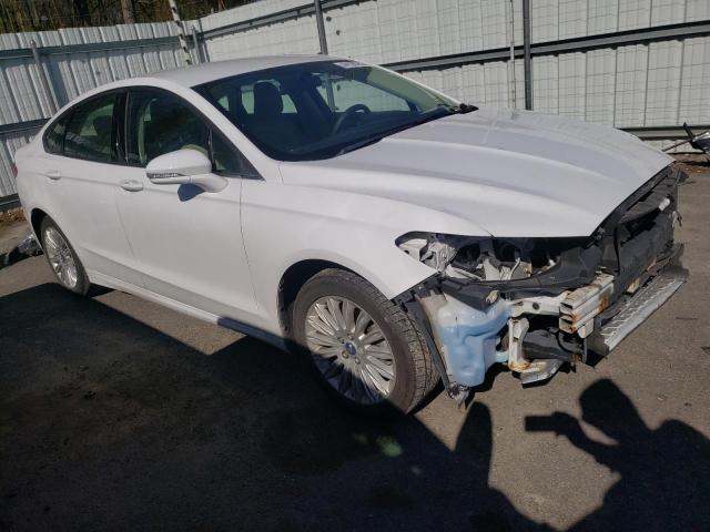 3FA6P0LU3DR336032 - 2013 FORD FUSION SE HYBRID WHITE photo 4