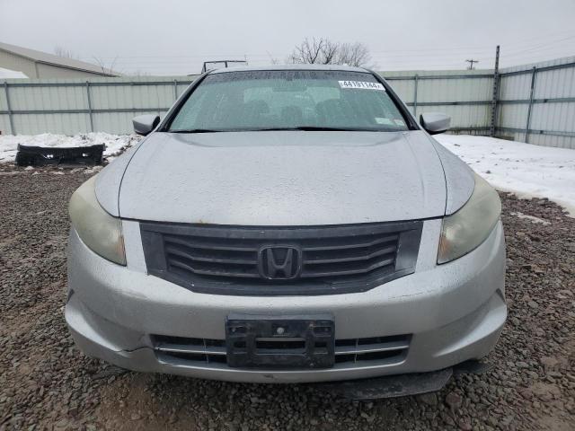 1HGCP26319A011037 - 2009 HONDA ACCORD LX SILVER photo 5