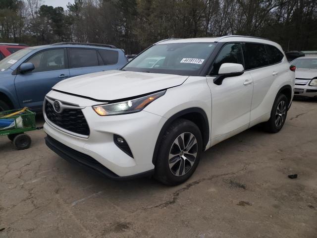 5TDGZRAH2MS520958 - 2021 TOYOTA HIGHLANDER XLE 白色 照片 1
