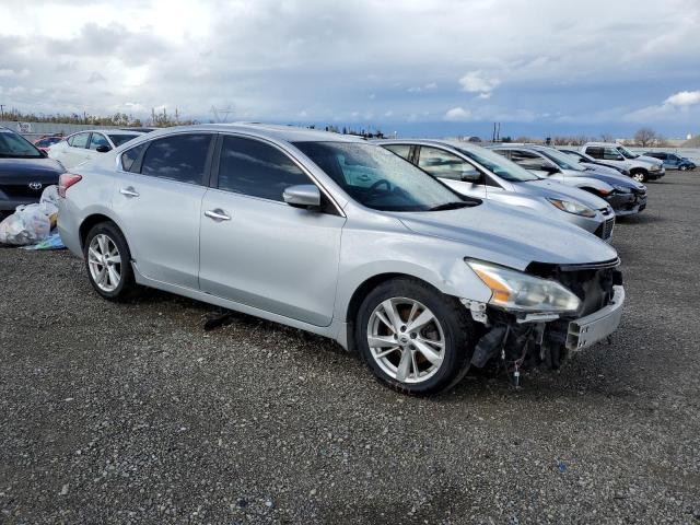 1N4AL3AP1DN559905 - 2013 NISSAN ALTIMA 2.5 SILVER photo 4