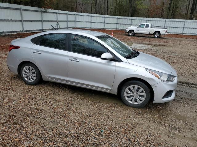 3KPC24A61ME132361 - 2021 HYUNDAI ACCENT SE SILVER photo 4