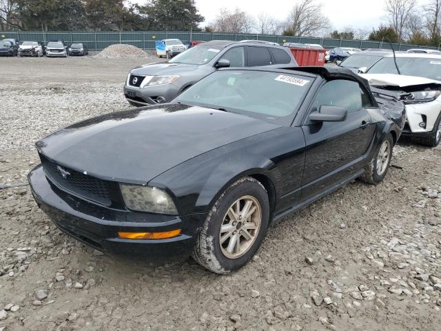 1ZVFT84N865232568 - 2006 FORD MUSTANG BLACK photo 1