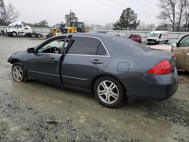 1HGCM56737A154694 - 2007 HONDA ACCORD EX GRAY photo 2