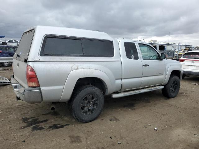 5TEUU42N06Z182717 - 2006 TOYOTA TACOMA ACCESS CAB ვერცხლისფერი ფოტო 3