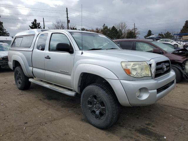 5TEUU42N06Z182717 - 2006 TOYOTA TACOMA ACCESS CAB ვერცხლისფერი ფოტო 4