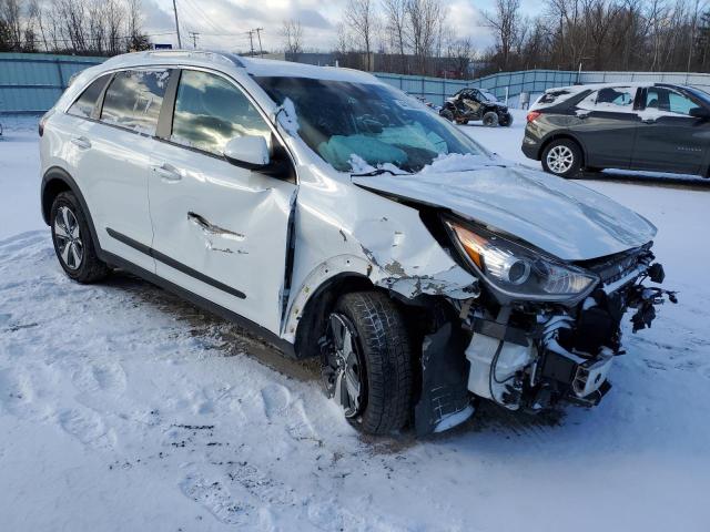 KNDCB3LC2K5281819 - 2019 KIA NIRO FE WHITE photo 4