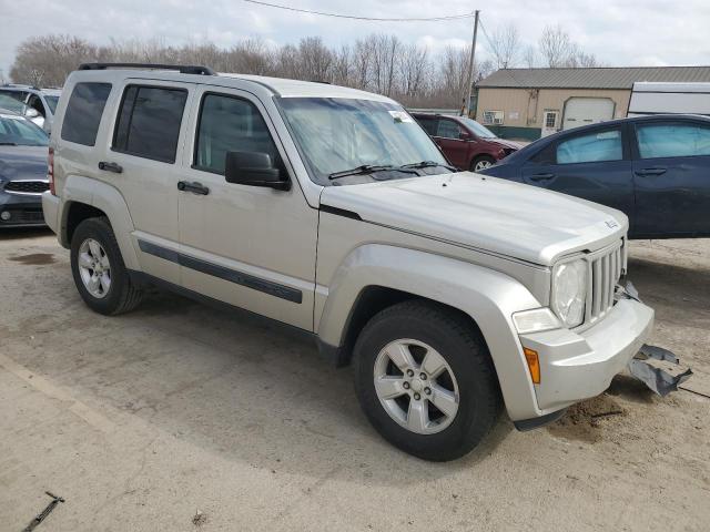 1J8GN28KX9W536913 - 2009 JEEP LIBERTY SPORT SILVER photo 4