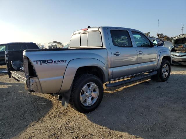 3TMJU4GN3FM190402 - 2015 TOYOTA TACOMA DOUBLE CAB PRERUNNER SILVER photo 3