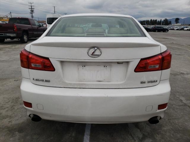 JTHBK262565008189 - 2006 LEXUS IS 250 WHITE photo 6