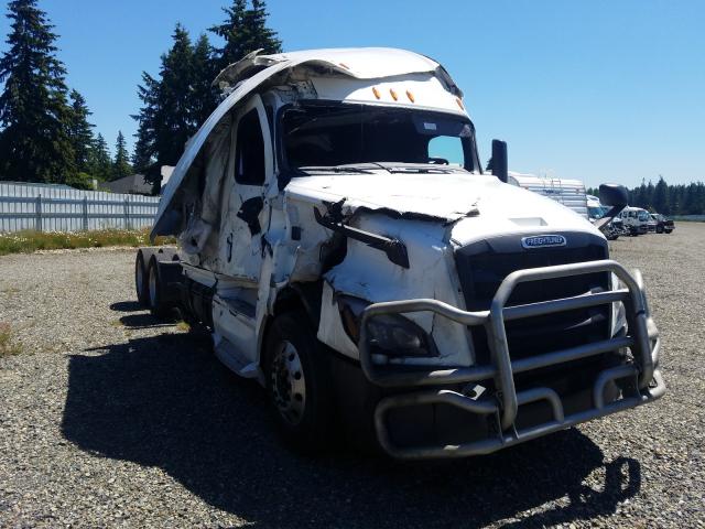 1FUJHHDR1LLKY9518 - 2020 FREIGHTLINER CASCADIA 1 WHITE photo 1