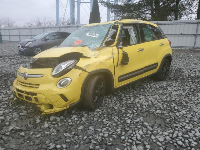 2014 FIAT 500L TREKKING, 