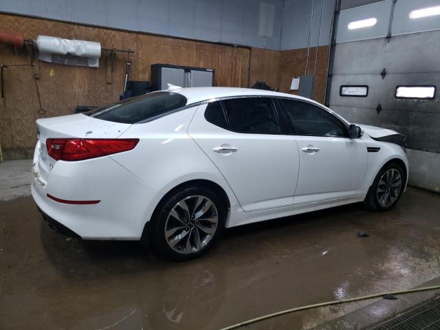 5XXGR4A7XFG404843 - 2015 KIA OPTIMA SX WHITE photo 3