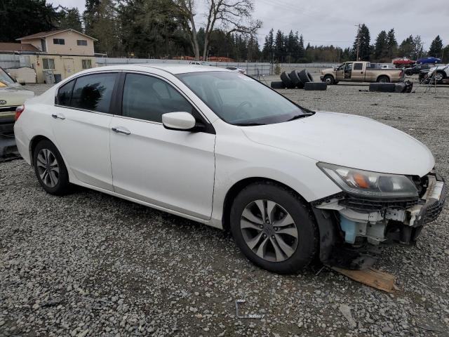 1HGCR2F37DA119763 - 2013 HONDA ACCORD LX WHITE photo 4