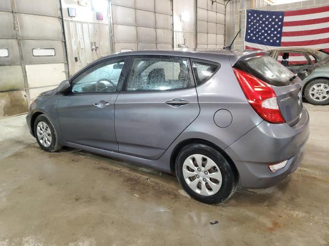 KMHCT5AE4GU255468 - 2016 HYUNDAI ACCENT SE GRAY photo 2