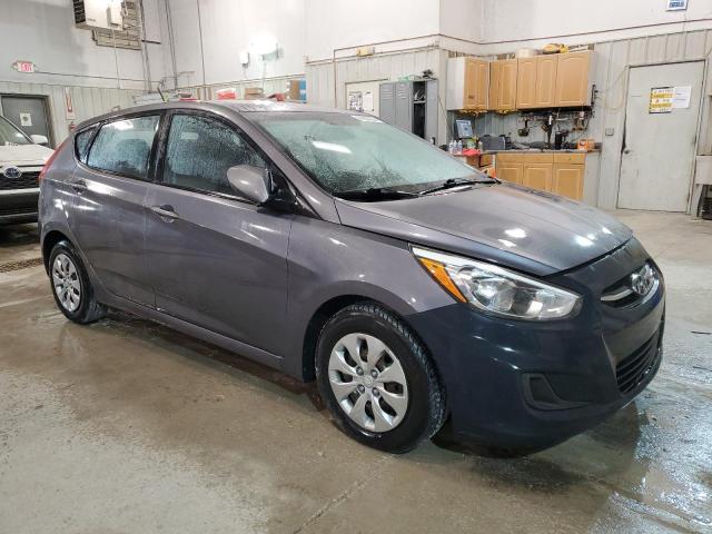 KMHCT5AE4GU255468 - 2016 HYUNDAI ACCENT SE GRAY photo 4