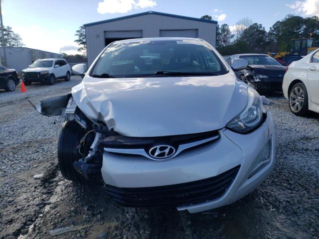 5NPDH4AE1GH744568 - 2016 HYUNDAI ELANTRA SE SILVER photo 5