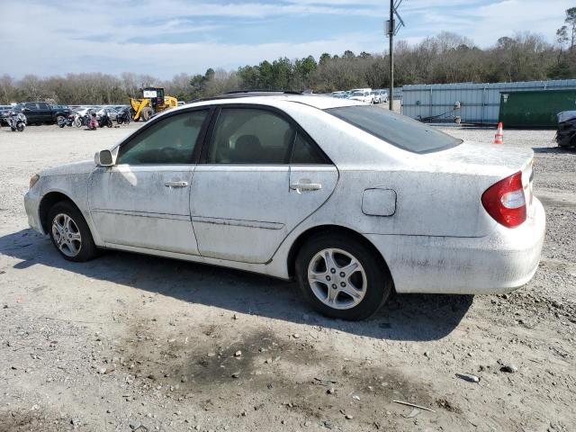 4T1BE32K82U117407 - 2002 TOYOTA CAMRY LE WHITE photo 2