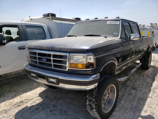 1FTJW36G2SEA49232 - 1995 FORD F350 BLACK photo 1