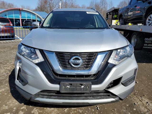 KNMAT2MV5HP505192 - 2017 NISSAN ROGUE S SILVER photo 5