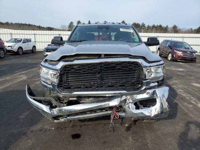 3C6UR5CJ7LG284825 - 2020 RAM 2500 TRADESMAN Gümüş fotoğraf 5