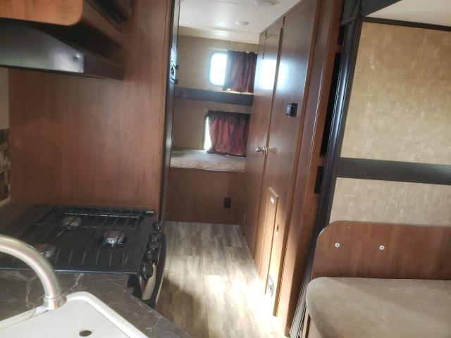 1UJBJ0BM7H1JG0187 - 2017 JAYC MOTORHOME WHITE photo 6