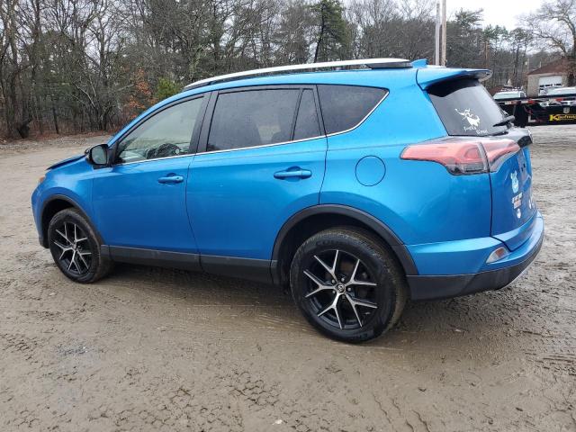 JTMJFREV6HD207556 - 2017 TOYOTA RAV4 SE BLUE photo 2