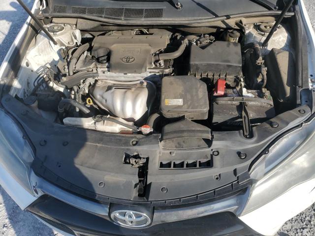 4T1BF1FK5GU533742 - 2016 TOYOTA CAMRY LE WHITE photo 11