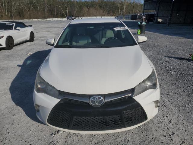 4T1BF1FK5GU533742 - 2016 TOYOTA CAMRY LE WHITE photo 5