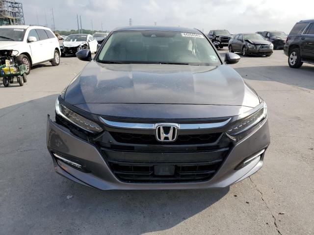 1HGCV3F91JA011060 - 2018 HONDA ACCORD TOURING HYBRID GRAY photo 5