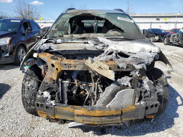 1GNKVFED7CJ162304 - 2012 CHEVROLET TRAVERSE LS SILVER photo 5